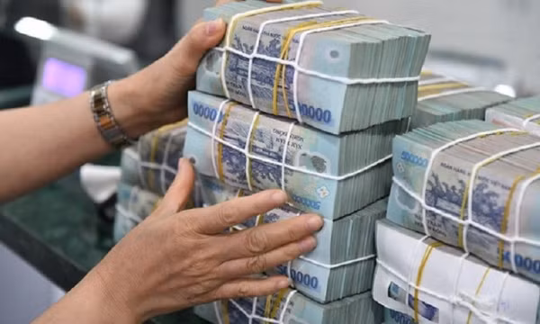 Thu ngân sách nhà nước 5 tháng ước giảm 6%