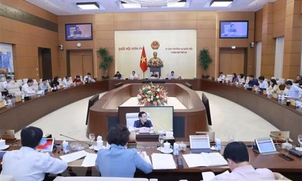 Tổ chức lại đơn vị hành chính cấp huyện, xã phù hợp tiêu chuẩn