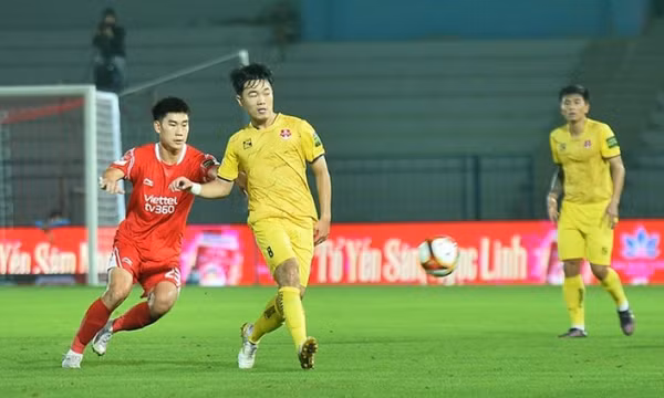 Lương Xuân Trường lại chấn thương nặng