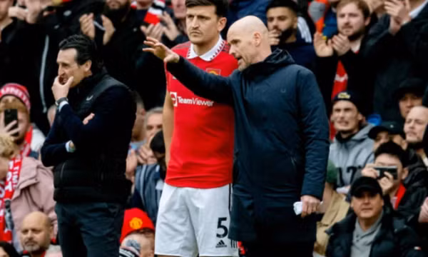 Ten Hag ra phán quyết về Maguire