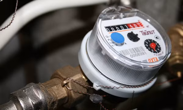 Làm gì khi thấy hóa đơn tiền nước tăng cao bất thường