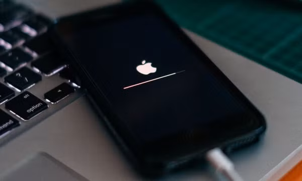 iOS 16.5 khiến iPhone gặp lỗi, biến phụ kiện Apple trở thành đồ bỏ