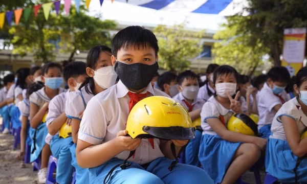 Thay đổi lớn từ chiếc mũ bảo hiểm nhỏ