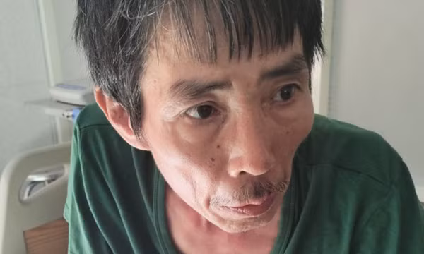 "Ngáo rượu" rồi chống đối Công an thị trấn