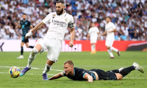 Benzema ghi 3 hat-trick trong tháng 4: Hãy đợi đấy, Man City!