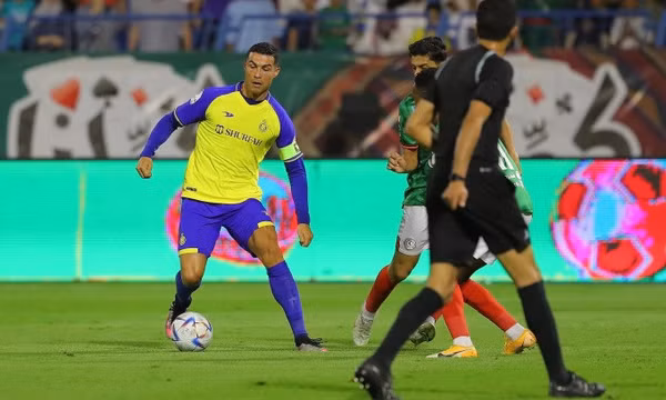 Ronaldo được đá vòng vớt AFC Champions League