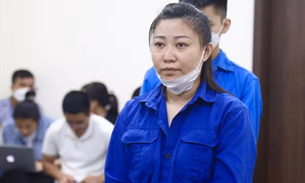 Cựu nữ đại úy Lê Thị Hiền từng náo loạn sân bay bị tuyên y án 7 năm tù