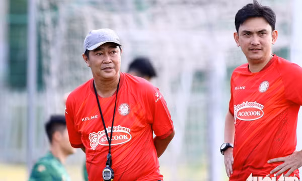 HLV Trần Minh Chiến làm trợ lý tuyển U17 Việt Nam