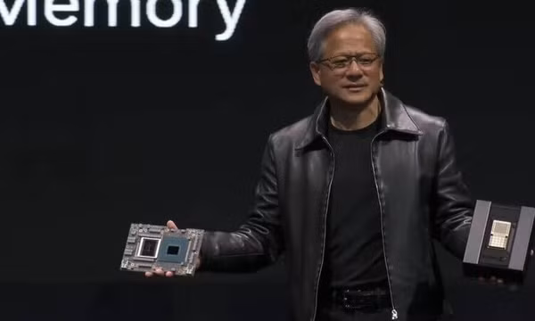 NVIDIA công bố DGX GH200, siêu máy tính AI hứa hẹn mở ra kỷ nguyên mới cho ChatGPT