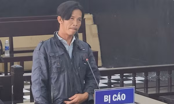 Lãnh án tù vì khai thác cát trái phép