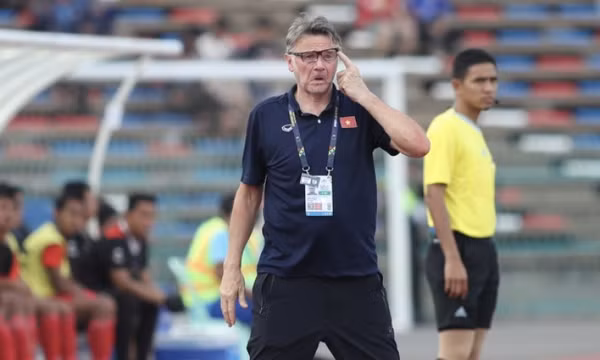 HLV Troussier: 'Tôi không mất niềm tin vào cầu thủ Việt Nam'