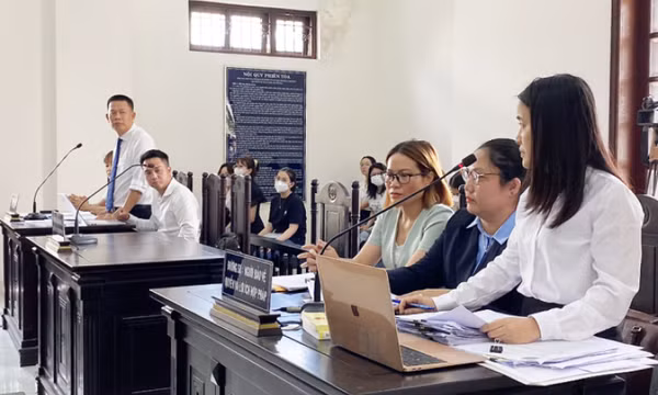 Hoa hậu Thùy Tiên thắng kiện