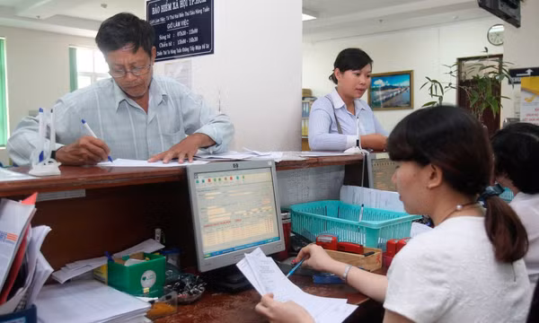 Tiêu chuẩn đối với giảng viên đào tạo, bồi dưỡng công chức