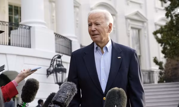 Ông Biden có thể hủy dự họp G7, công du châu Á vì vấn đề trần nợ công