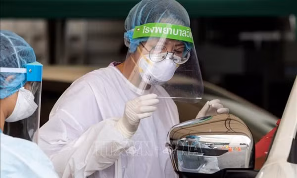 Thái Lan phát hiện ca nghi nhiễm một biến thể tái tổ hợp mới của virus SARS-CoV-2