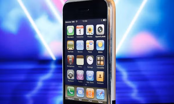 Apple đã khiến thế giới thay đổi như thế nào với iPhone?