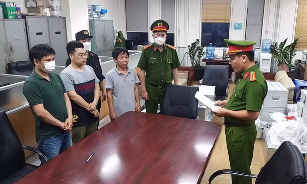 Khám xét tại Công ty AIC, nơi bà Nguyễn Thị Thanh Nhàn từng làm chủ tịch
