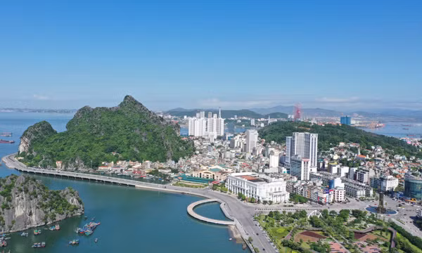Quảng Ninh giữ vững vai trò cực tăng trưởng kinh tế phía Bắc