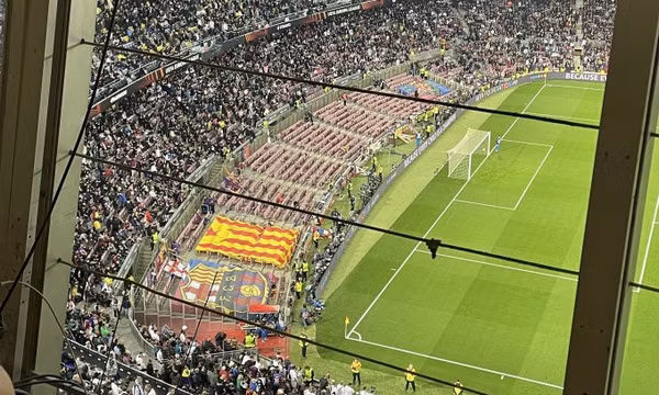 CĐV Barca tẩy chay Camp Nou