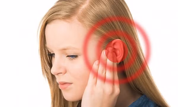 Ù tai, chóng mặt thường xuyên có thể là dấu hiệu của bệnh nguy hiểm