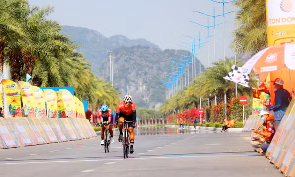 Khởi tranh Cuộc đua xe đạp toàn quốc - Cúp Truyền hình Thành phố Hồ Chí Minh năm 2022