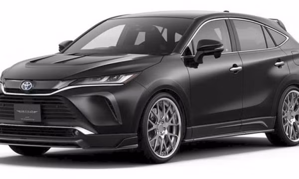 Đối thủ khó nhằn của Hyundai SantaFe ra mắt với giá 771 triệu, thiết kế và trang bị vượt tầm giá