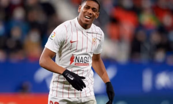 Martial hé lộ chuyện tương lai với Man Utd