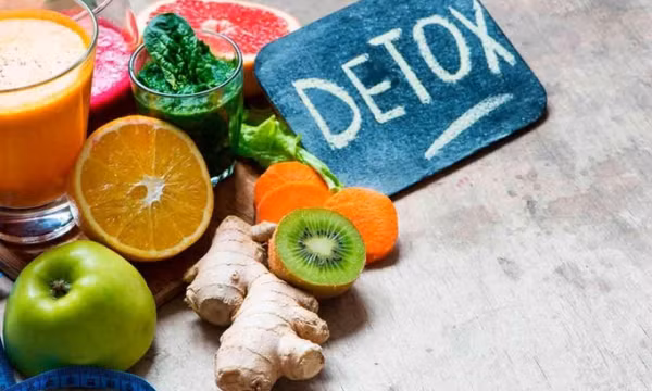 Hiểm họa từ trào lưu 'detox': Vì sao không nên áp dụng chế độ ăn thải độc?