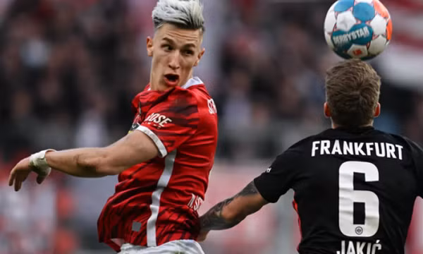 Cầu thủ từ chối lương cao hơn ở Bayern, gia nhập Dortmund
