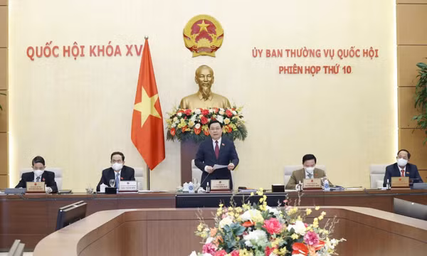 Khai mạc Phiên họp thứ 10 của Ủy ban Thường vụ Quốc hội