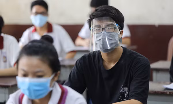 Cân nhắc cho F0 thi tốt nghiệp cùng đợt với thí sinh khác