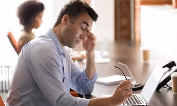 Điểm danh một số bệnh văn phòng do ngồi nhiều