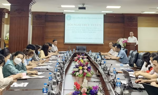 Tập huấn kỹ năng, khai thác phát triển đối tượng tham gia BHXH, BHYT