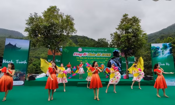 Uông Bí chào hè 2022