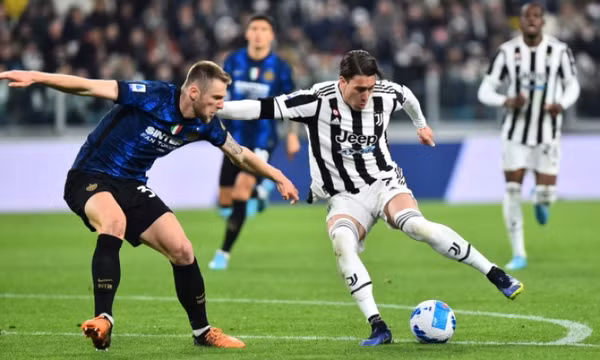Inter giành ba điểm trên sân Juventus