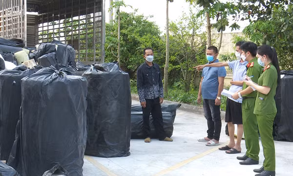 Kẻ trộm là... người quản lý của công ty