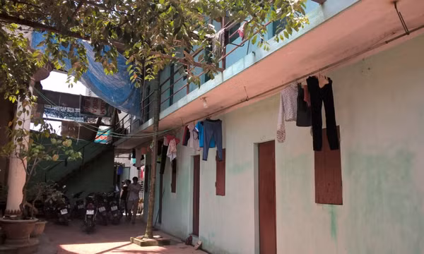 Người lao động mong sớm được thụ hưởng hỗ trợ tiền thuê nhà 