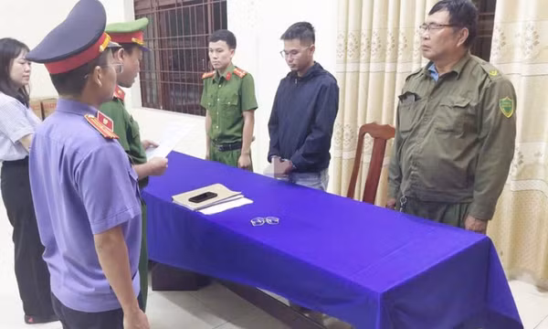 Khởi tố, bắt tạm giam tài xế vụ cháy xe ở cây xăng, 2 người chết