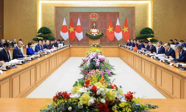 Thủ tướng Lê Minh Hưng hội đàm với Thủ tướng Takaichi: Nhật Bản muốn hỗ trợ Việt Nam nâng cao năng lực tự chủ công nghệ
