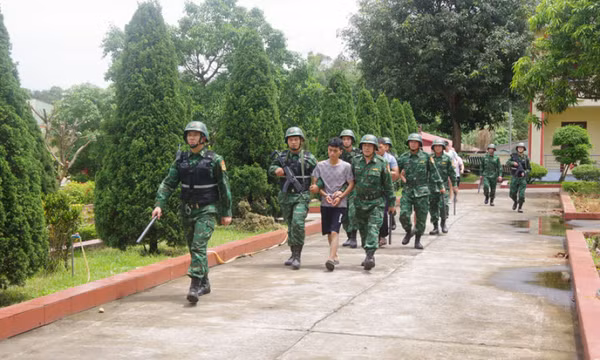 Triệt phá đường dây đưa người xuất cảnh trái phép qua biên giới Lào Cai