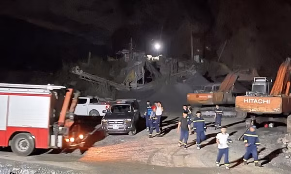 Sạt lở núi đá khi đang khai thác, 1 người chết, 2 người mất tích