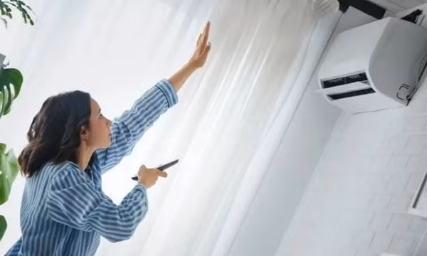 Tại sao mũi khò khè, khó thở khi vào phòng có điều hòa nhiệt độ?