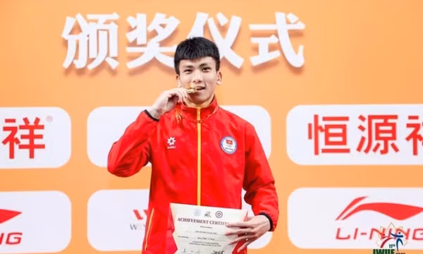 Các võ sĩ Việt Nam thắng lớn ở đấu trường mạnh nhất làng kung fu Trung Quốc