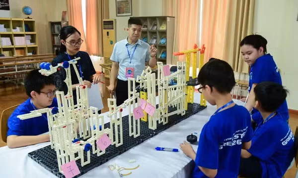 Đưa STEM vào trường học để chuẩn bị nguồn nhân lực cho kỷ nguyên số