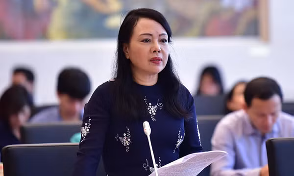 Cựu Bộ trưởng Bộ Y tế Nguyễn Thị Kim Tiến hầu tòa