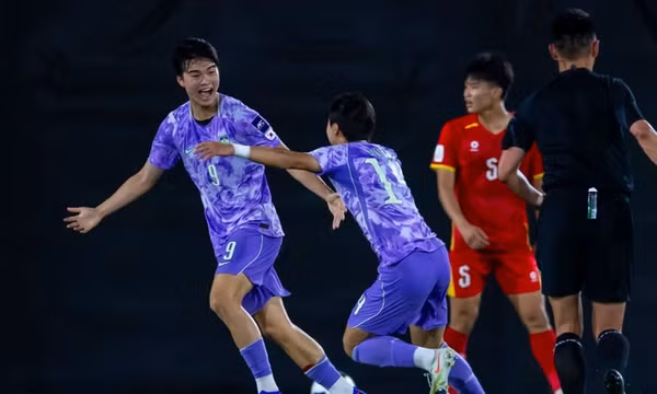 Sụp đổ 10 phút cuối, U17 Việt Nam để thua ngược U17 Hàn Quốc