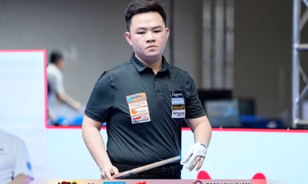 Bao Phương Vinh giành ngôi á quân carom châu Á trên sân nhà