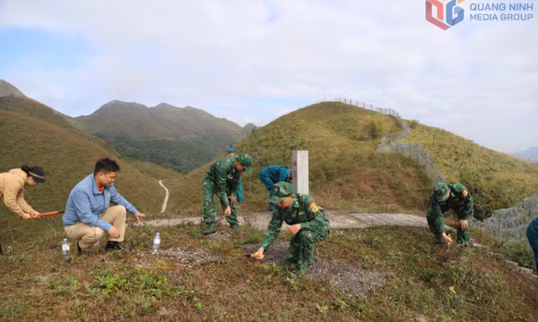 Giữ gìn bản sắc ở vùng phên giậu Tổ quốc