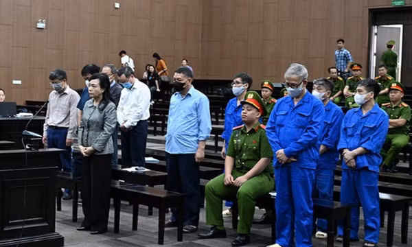 Cựu Bộ trưởng Bộ Y tế Nguyễn Thị Kim Tiến xin lỗi Đảng, Nhà nước, người dân