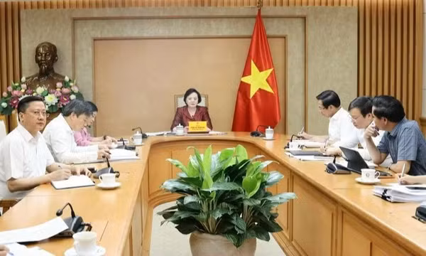 Đánh giá toàn diện 1 năm vận hành bộ máy của hệ thống chính trị và chính quyền địa phương 2 cấp